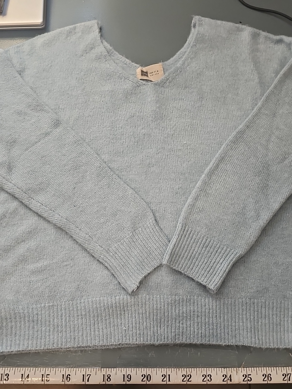 Look‎ By M V-Neck Sweater Womens Size OS Light Blue Fuzzy Knit Oversized Cozy